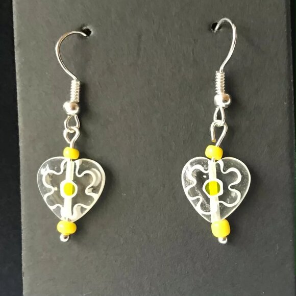 Vintage Murano Millefiori Heart Glass Earrings Bead Yellow White Silver Plated - Picture 9 of 10
